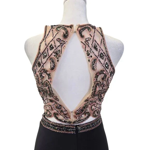 Sherri Hill Two Piece Shimmery Sleeveless Cross Stitch Beaded Gown Size 4 - Picture 6 of 12